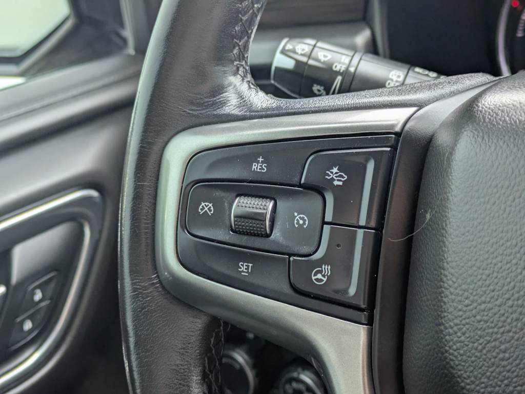 Thumbnail: 2021 Chevrolet Tahoe - 30