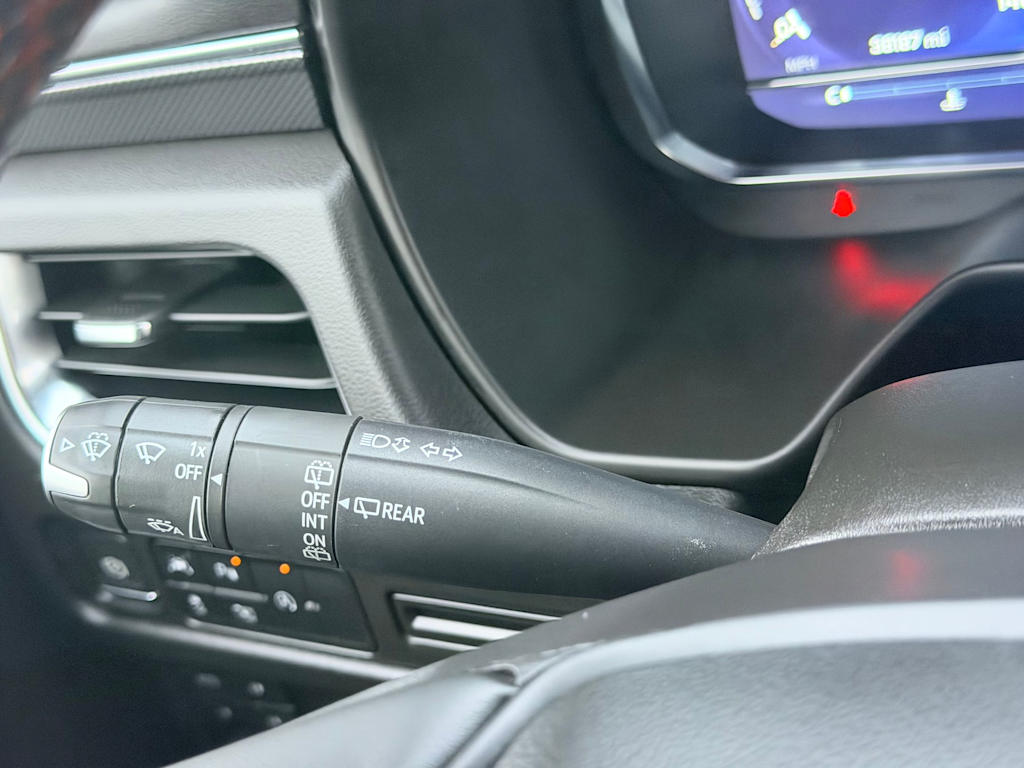 Thumbnail: 2024 Chevrolet Tahoe - 16