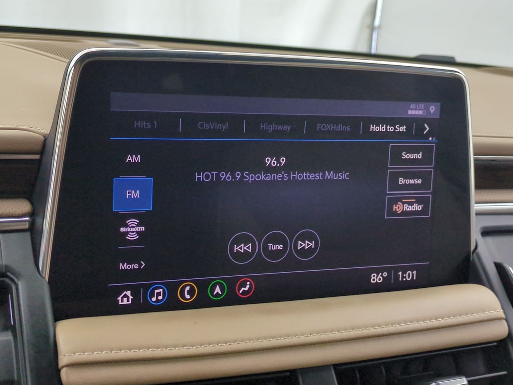Thumbnail: 2021 Chevrolet Tahoe - 15