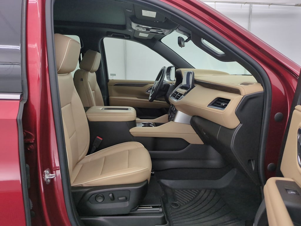 Thumbnail: 2021 Chevrolet Tahoe - 12