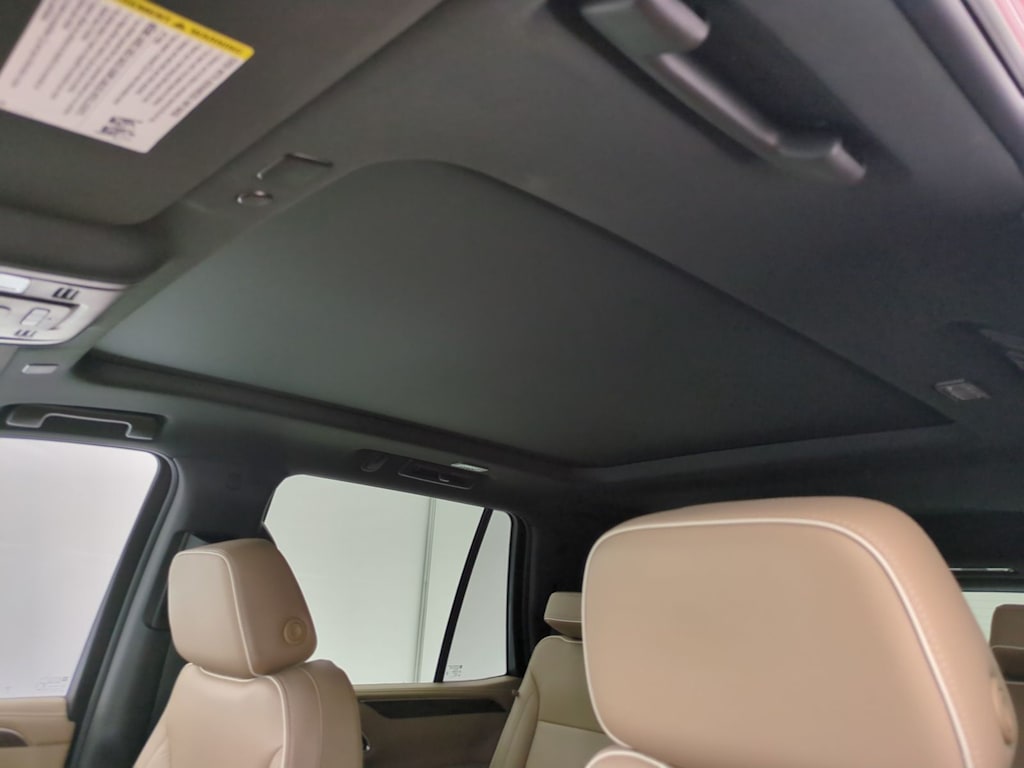 Thumbnail: 2021 Chevrolet Tahoe - 26