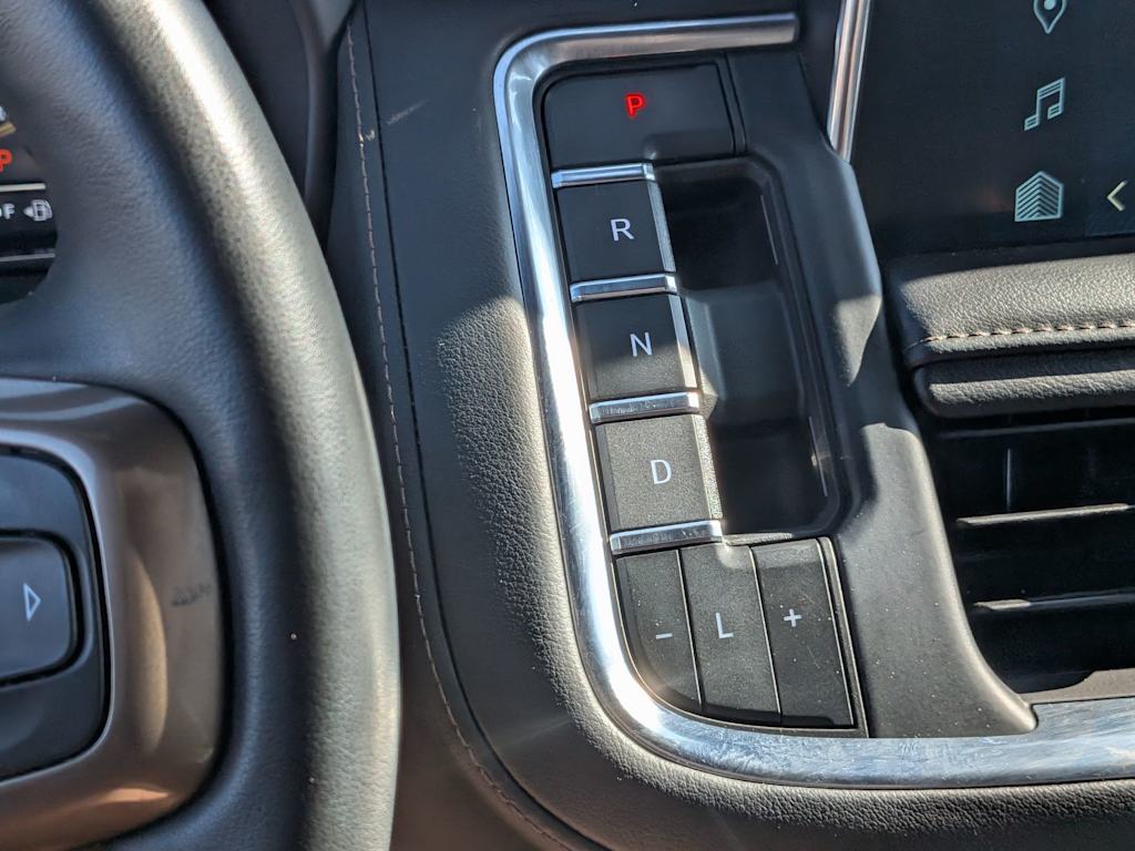 Thumbnail: 2023 Chevrolet Tahoe - 34