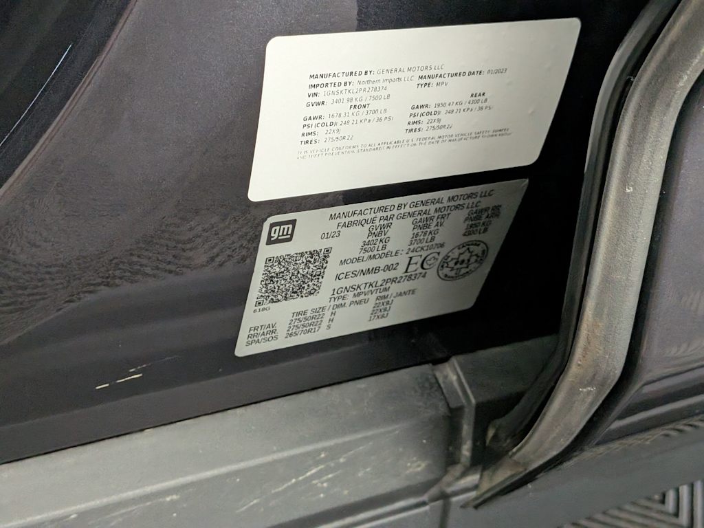 Thumbnail: 2023 Chevrolet Tahoe - 20