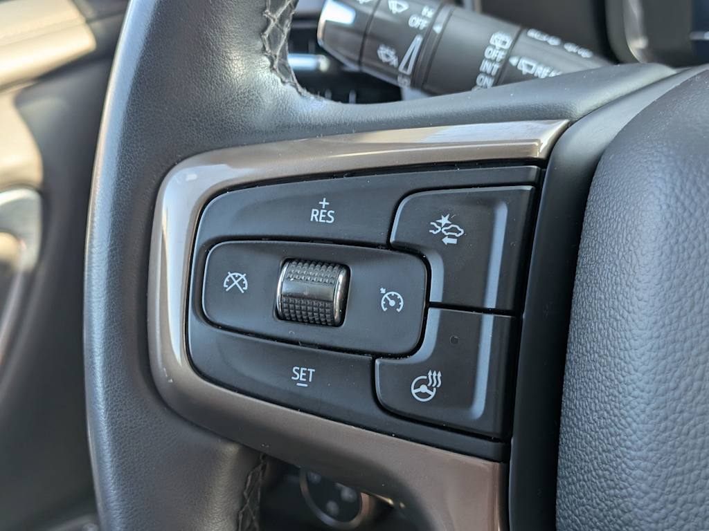 Thumbnail: 2023 Chevrolet Tahoe - 30