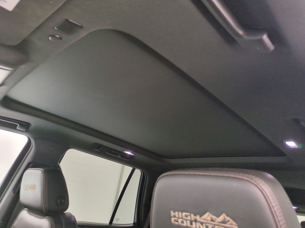 Thumbnail: 2021 Chevrolet Tahoe - 25