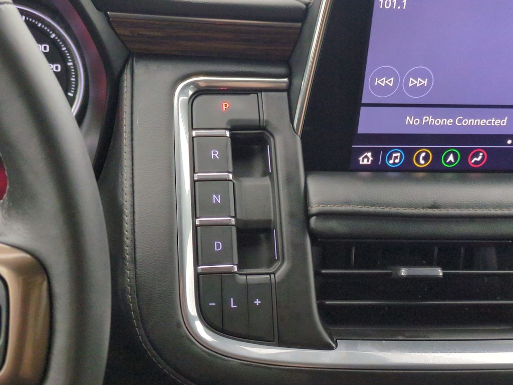 Thumbnail: 2021 Chevrolet Tahoe - 35