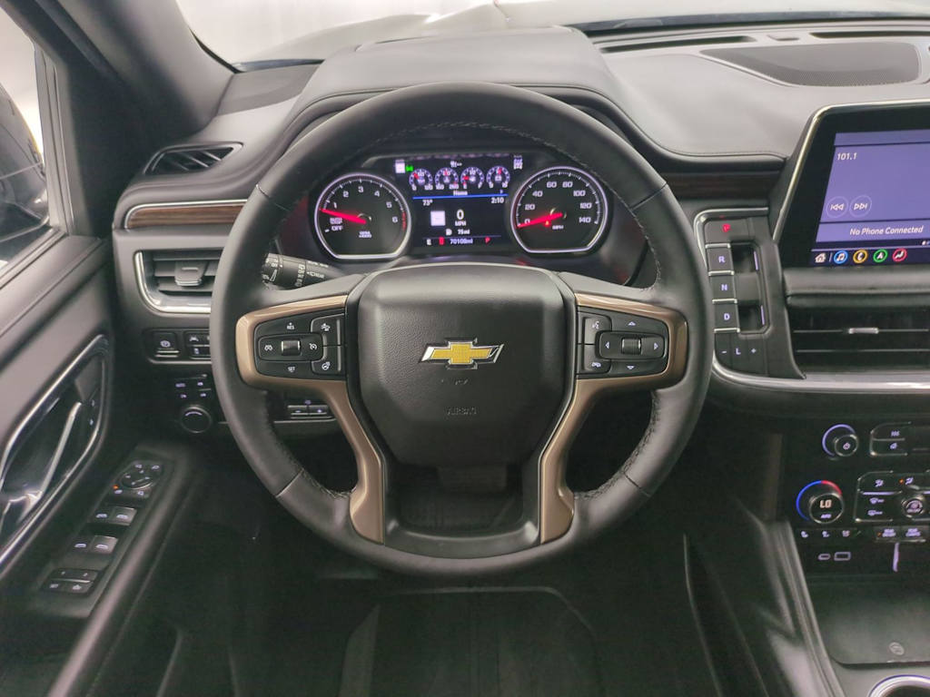 Thumbnail: 2021 Chevrolet Tahoe - 14