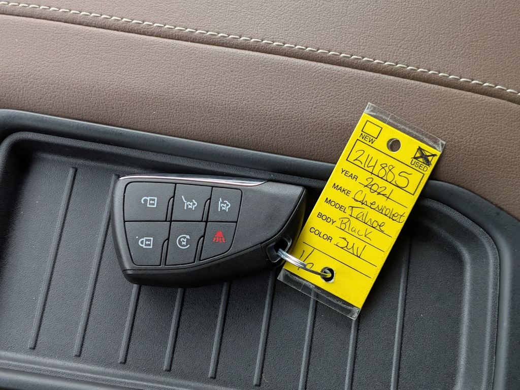 Thumbnail: 2021 Chevrolet Tahoe - 18