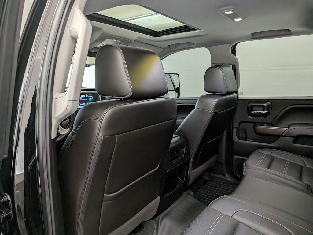 Thumbnail: 2019 GMC Sierra 2500 - 13