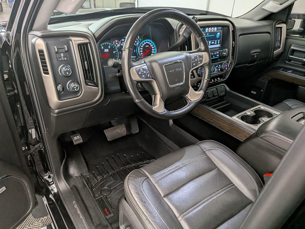 Thumbnail: 2019 GMC Sierra 2500 - 2