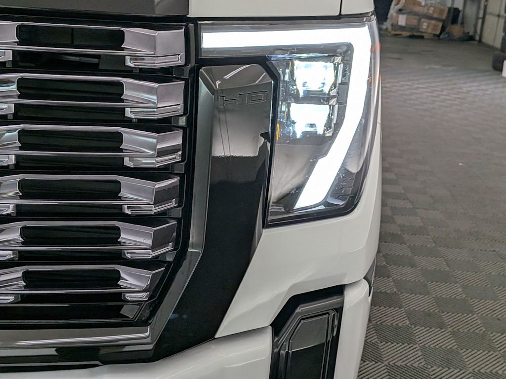 Thumbnail: 2025 GMC Sierra 2500 - 24