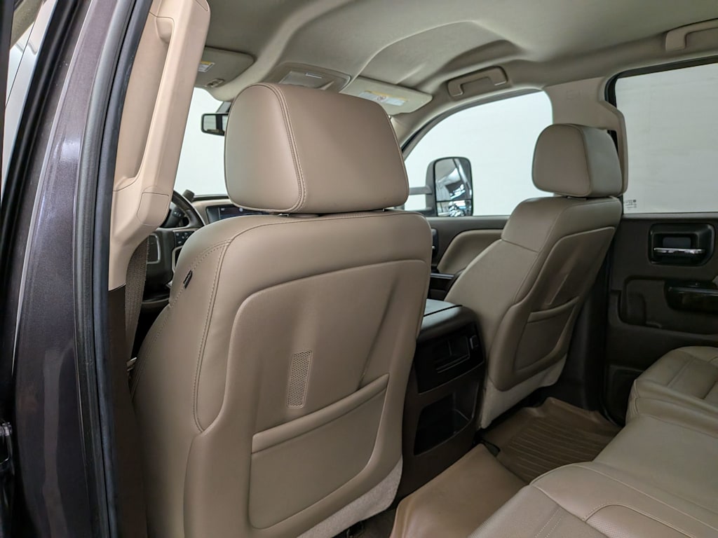 Thumbnail: 2015 GMC Sierra 3500 - 13