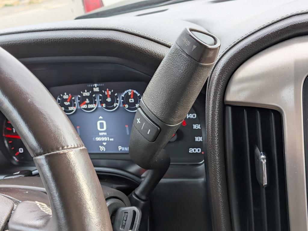 Thumbnail: 2015 GMC Sierra 3500 - 37