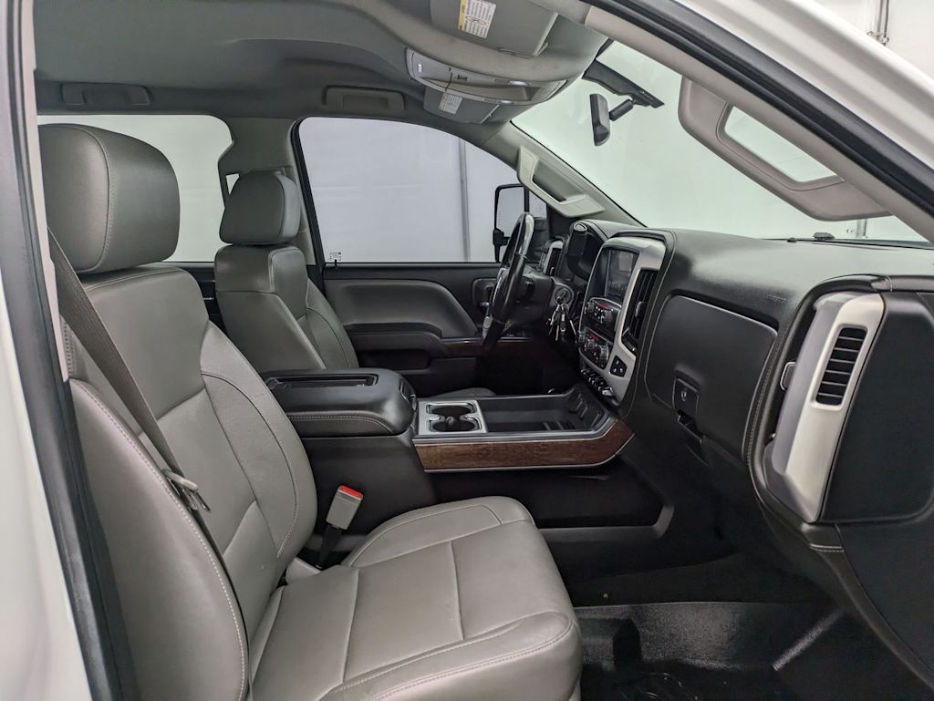 Thumbnail: 2016 GMC Sierra 3500 - 12