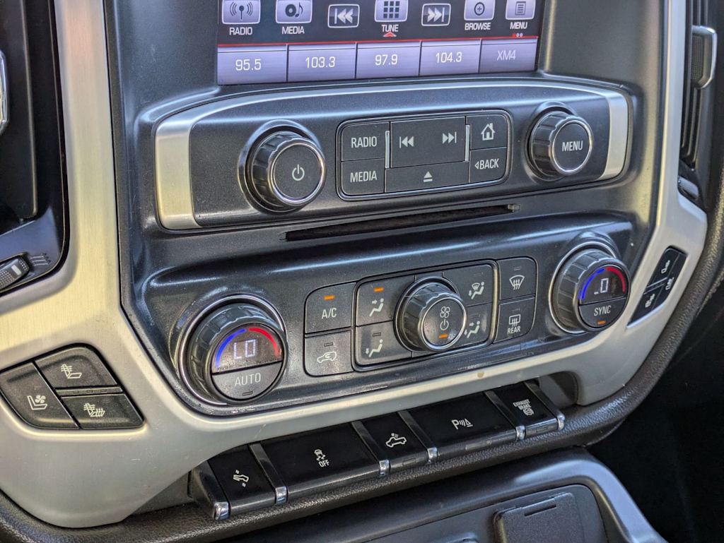 Thumbnail: 2016 GMC Sierra 3500 - 28