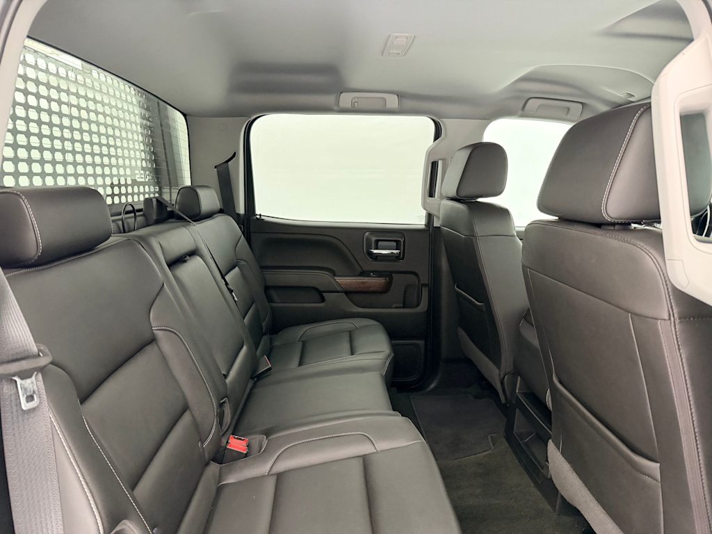 Thumbnail: 2018 GMC Sierra 3500 - 32