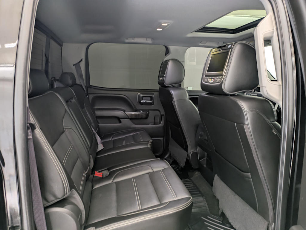 Thumbnail: 2016 GMC Sierra 3500 - 31