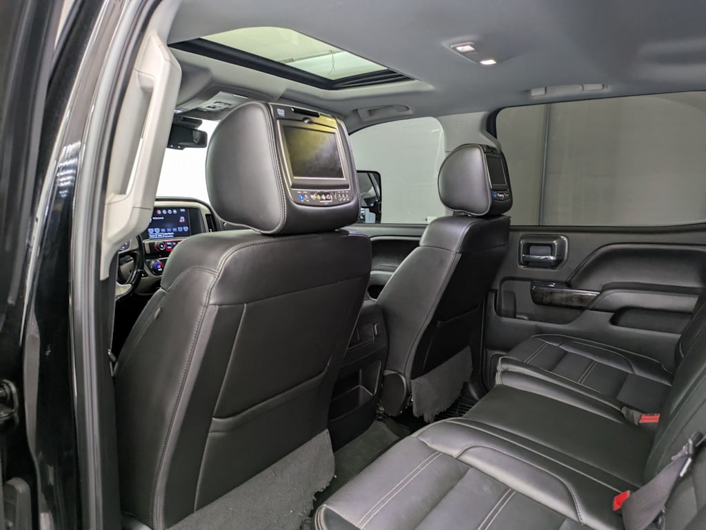 Thumbnail: 2016 GMC Sierra 3500 - 13