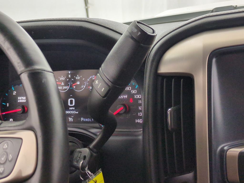 Thumbnail: 2018 GMC Sierra 3500 - 35