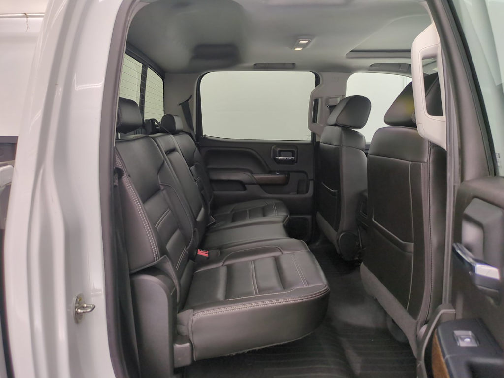 Thumbnail: 2018 GMC Sierra 3500 - 27