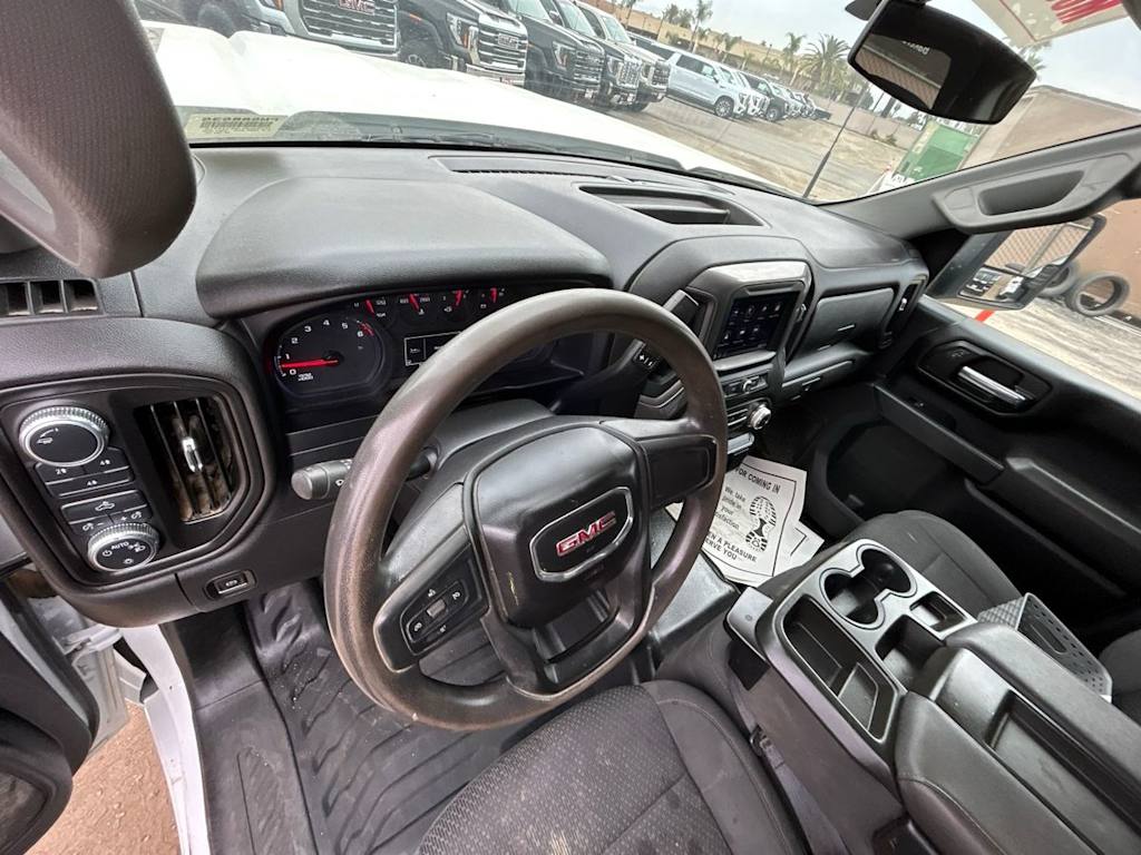 Thumbnail: 2023 GMC Sierra 2500 - 2