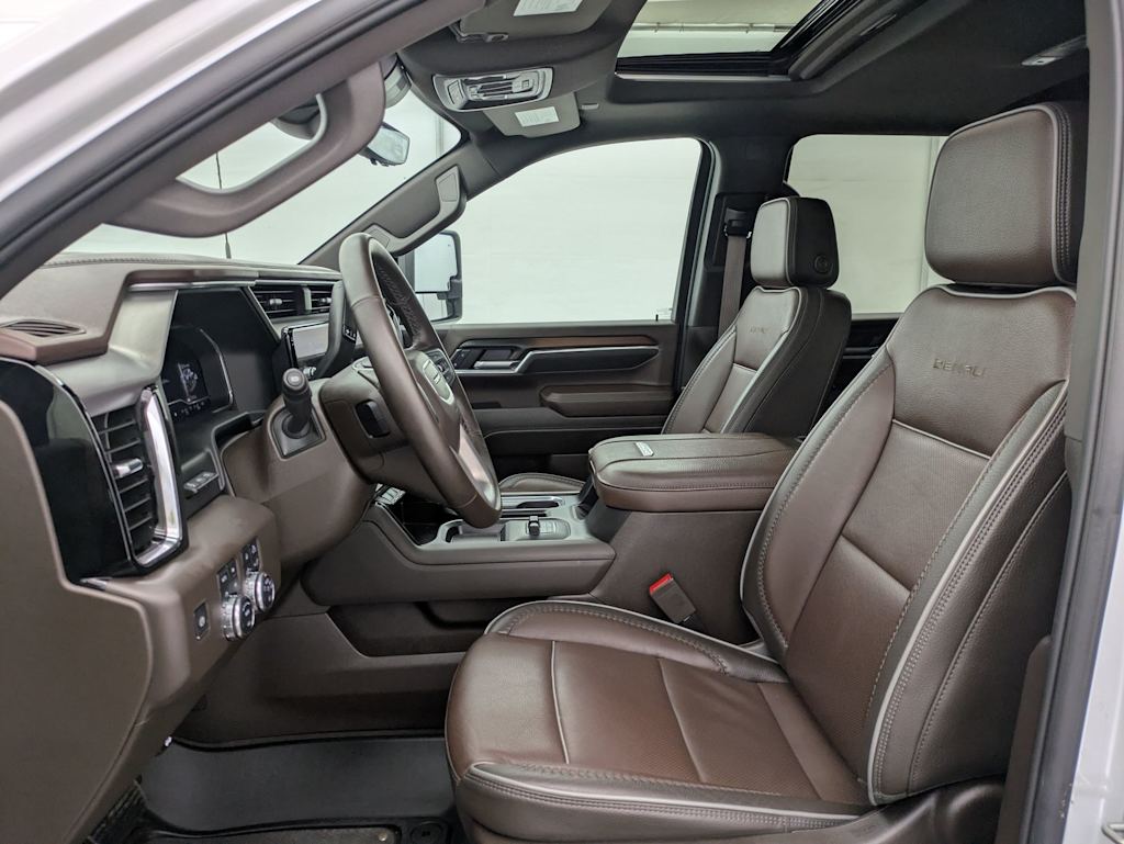 2024 GMC Sierra 2500 Denali 10