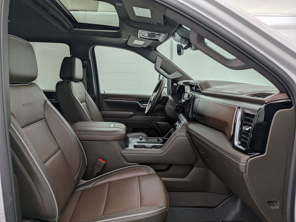 2024 GMC Sierra 2500 Denali 11