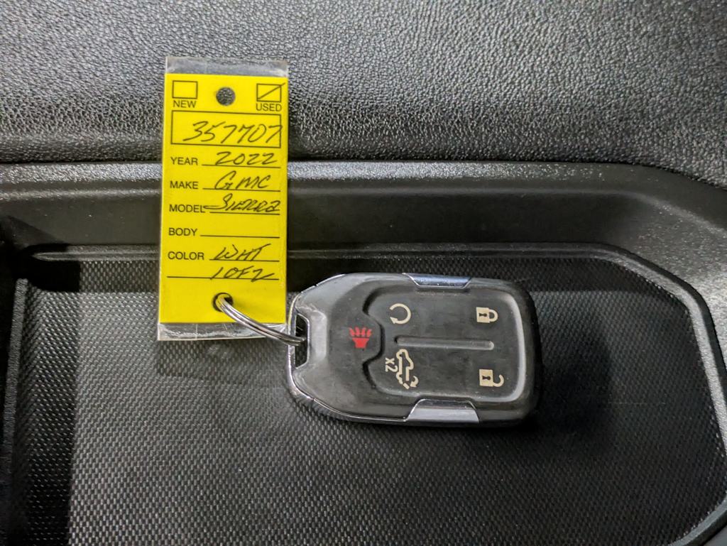 2022 GMC Sierra 3500 SLE 18