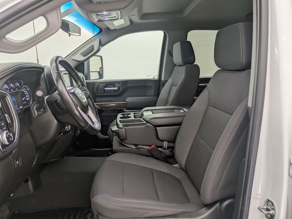 2022 GMC Sierra 3500 SLE 11
