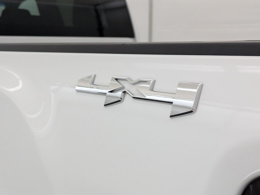 2022 GMC Sierra 3500 SLE 24
