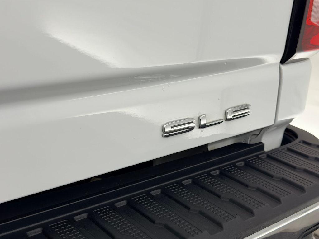 Thumbnail: 2023 GMC Sierra 3500 - 24