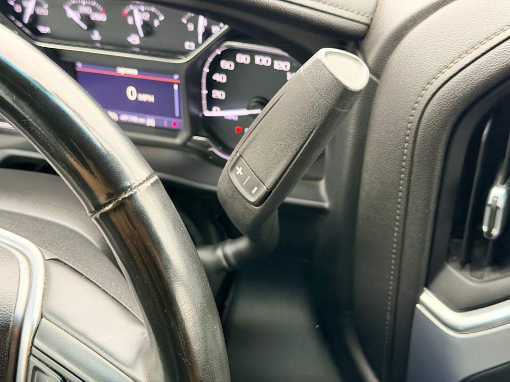 Thumbnail: 2023 GMC Sierra 3500 - 32