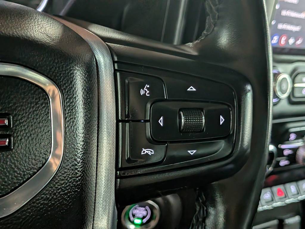 Thumbnail: 2023 GMC Sierra 3500 - 32