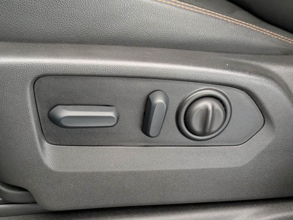 Thumbnail: 2022 GMC Sierra 3500 - 25