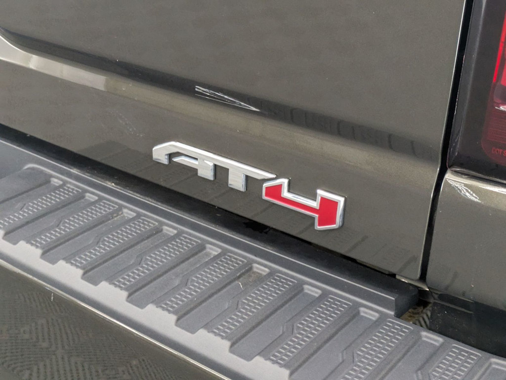 Thumbnail: 2022 GMC Sierra 3500 - 7