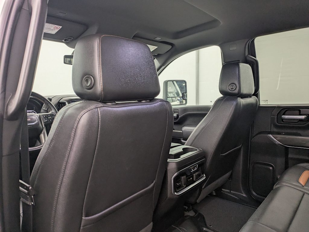 Thumbnail: 2023 GMC Sierra 3500 - 13