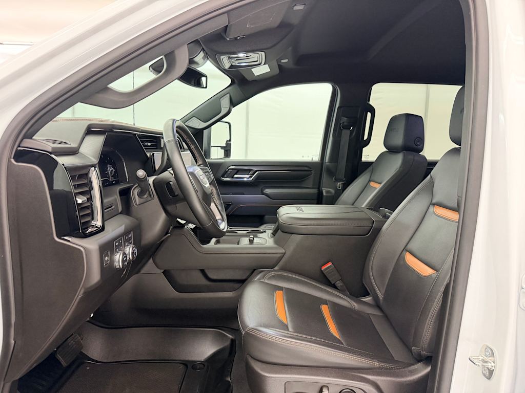 Thumbnail: 2024 GMC Sierra 3500 - 10