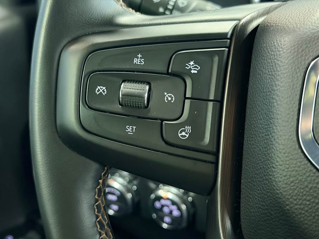 Thumbnail: 2024 GMC Sierra 3500 - 28