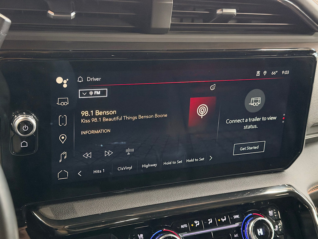 Thumbnail: 2024 GMC Sierra 3500 - 32