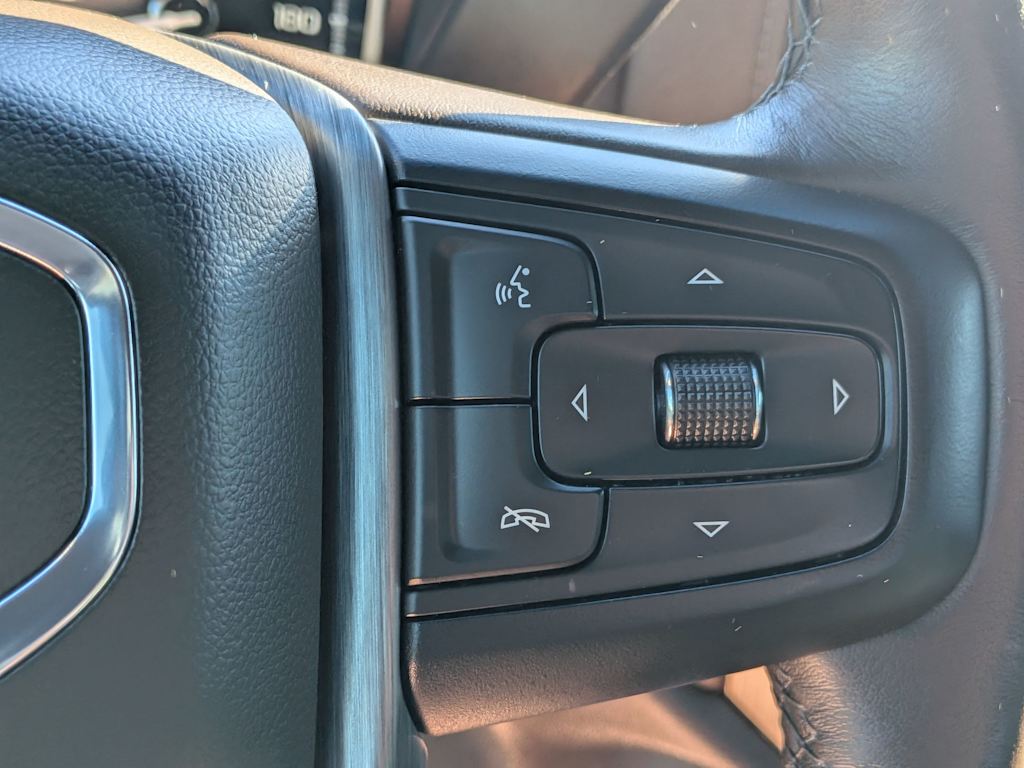 Thumbnail: 2022 GMC Sierra 3500 - 32