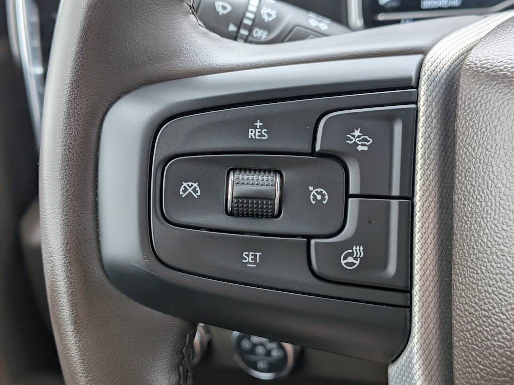 Thumbnail: 2024 GMC Sierra 3500 - 32