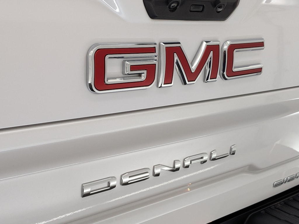 Thumbnail: 2024 GMC Sierra 3500 - 24