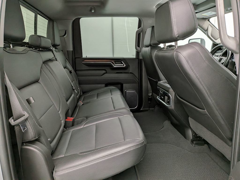 Thumbnail: 2024 GMC Sierra 3500 - 28
