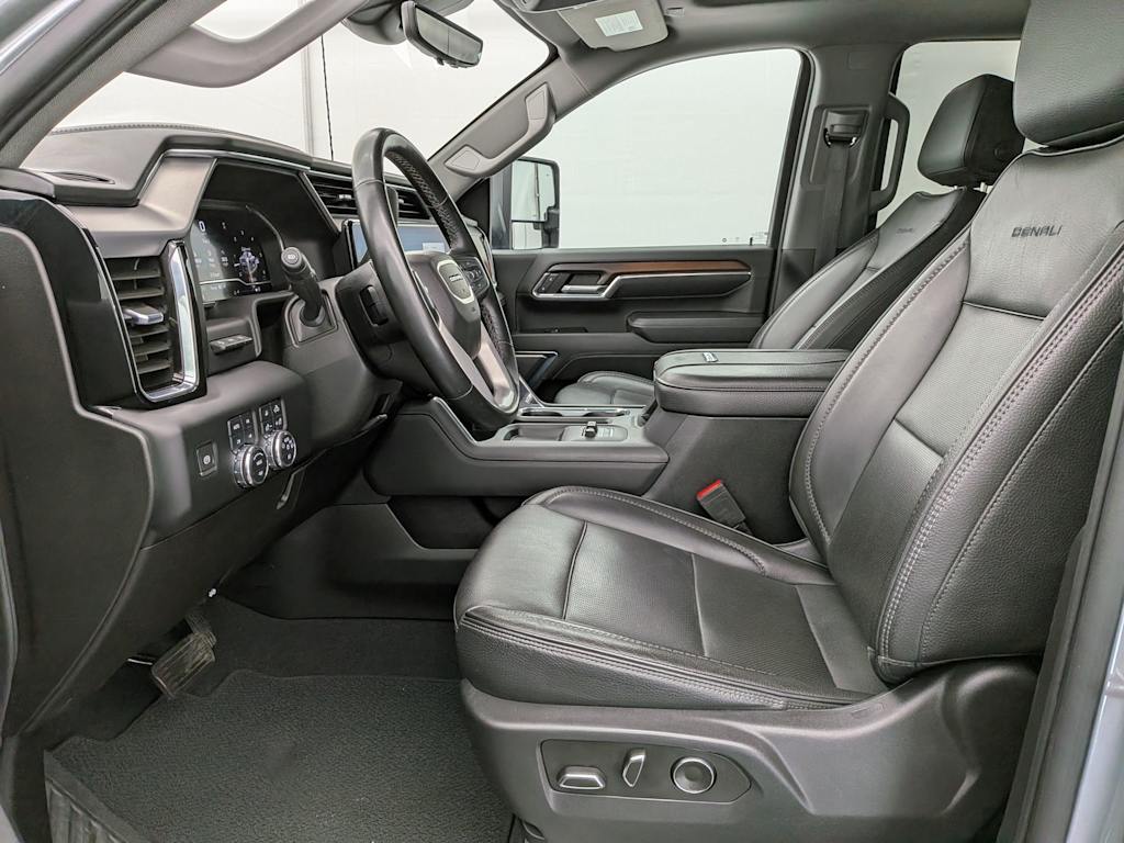Thumbnail: 2024 GMC Sierra 3500 - 11