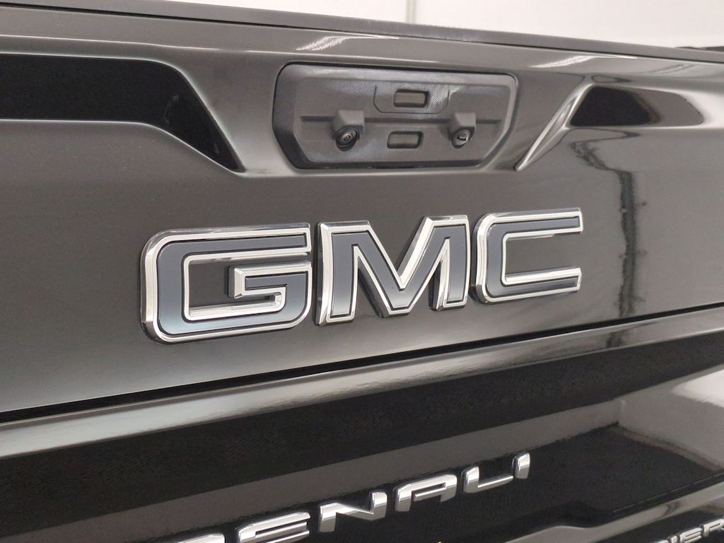 Thumbnail: 2024 GMC Sierra 3500 - 24