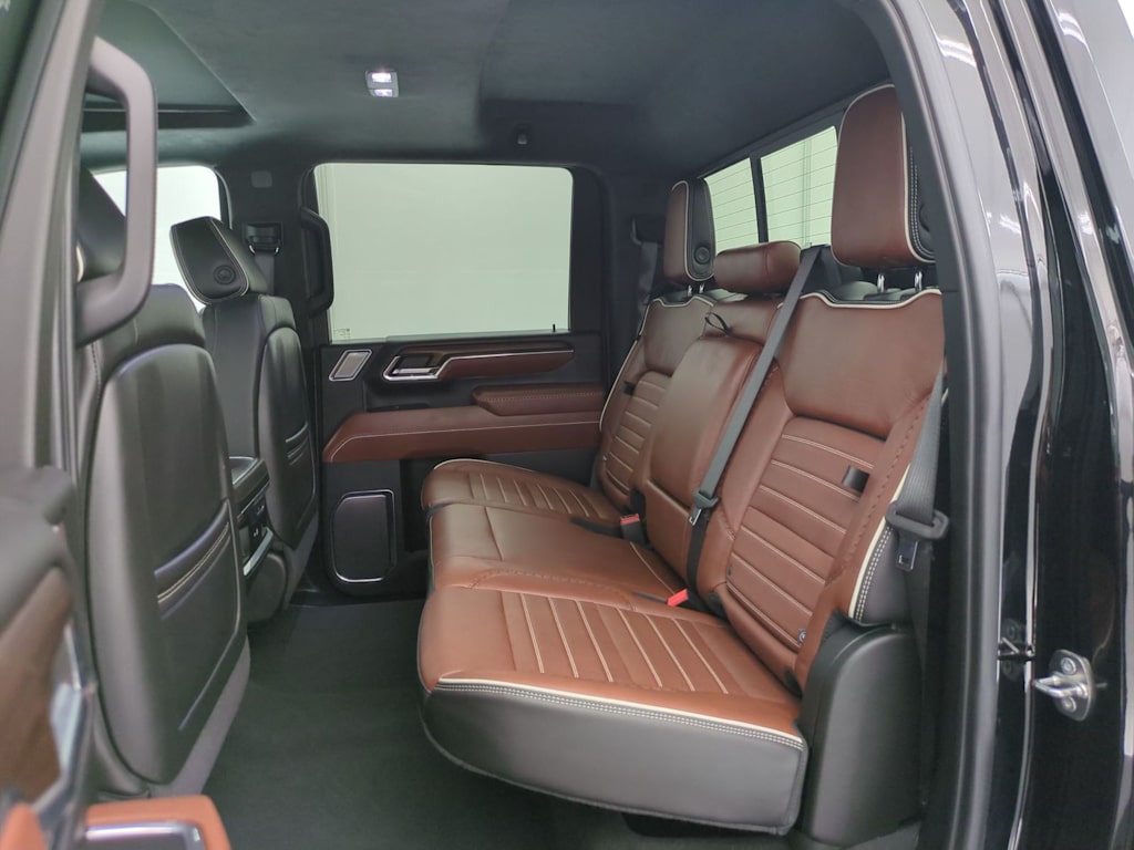 Thumbnail: 2024 GMC Sierra 3500 - 27