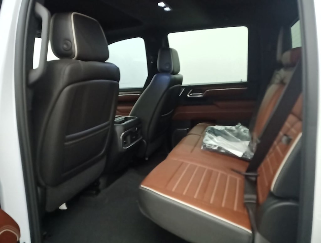 Thumbnail: 2024 GMC Sierra 3500 - 7
