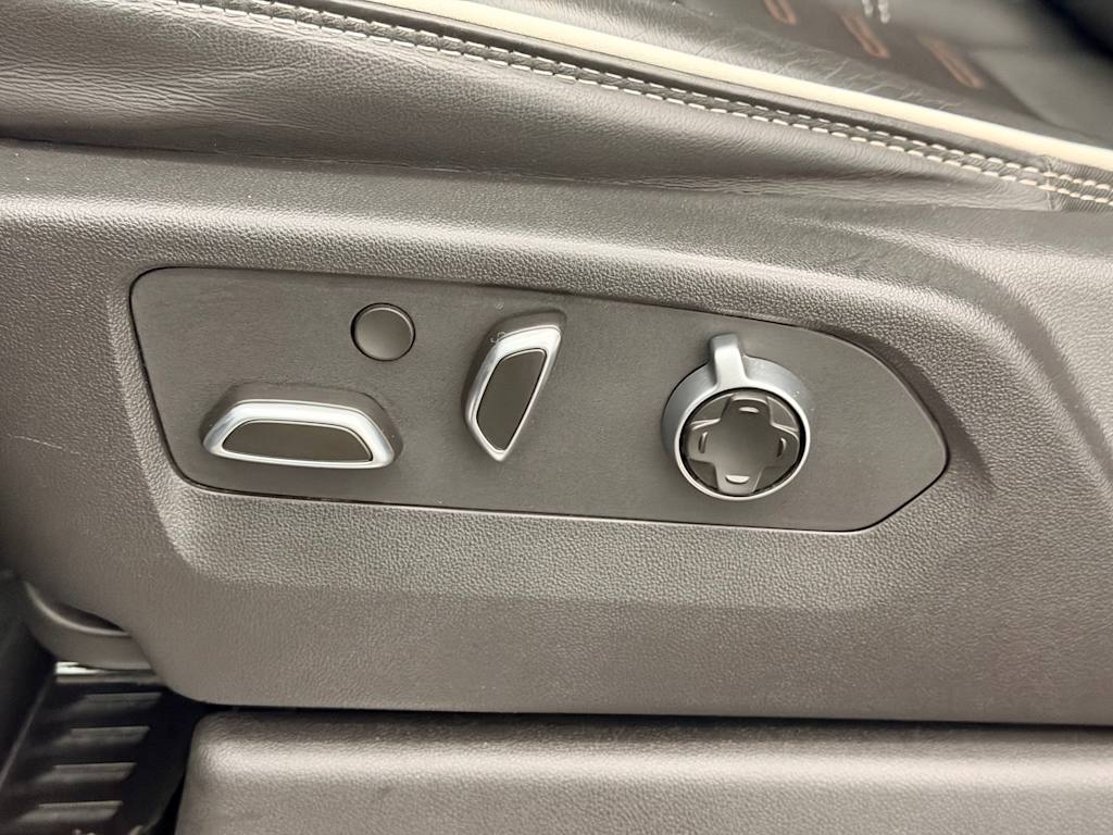 Thumbnail: 2024 GMC Sierra 2500 - 24