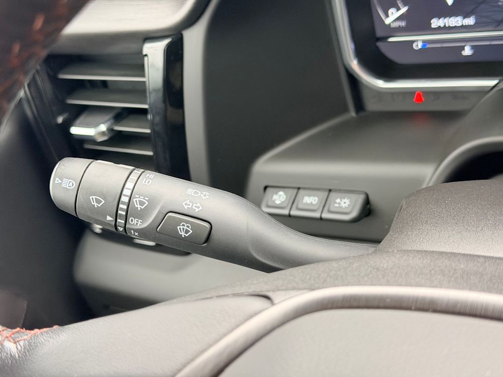 Thumbnail: 2024 GMC Sierra 2500 - 14