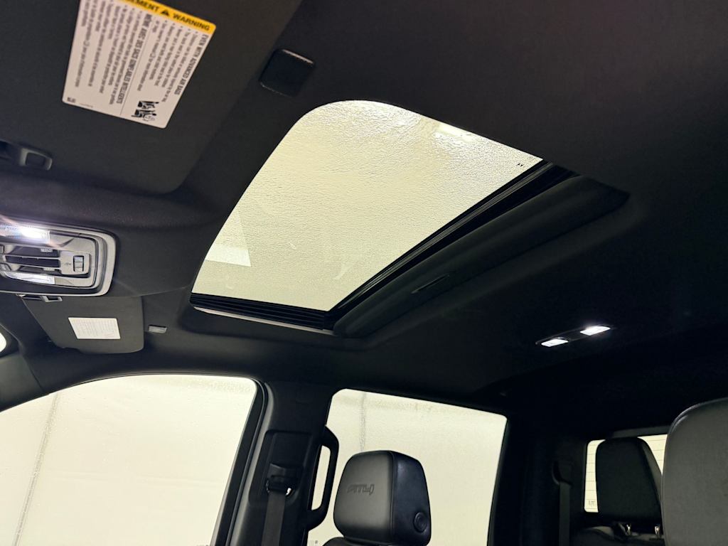 Thumbnail: 2025 GMC Sierra 3500 - 29